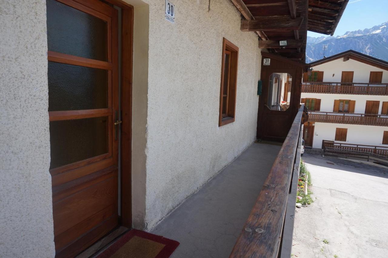 Cadin Apartment Cortina d'Ampezzo Ngoại thất bức ảnh